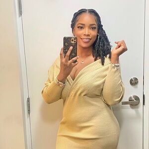 Meet your Posher, Zinnia